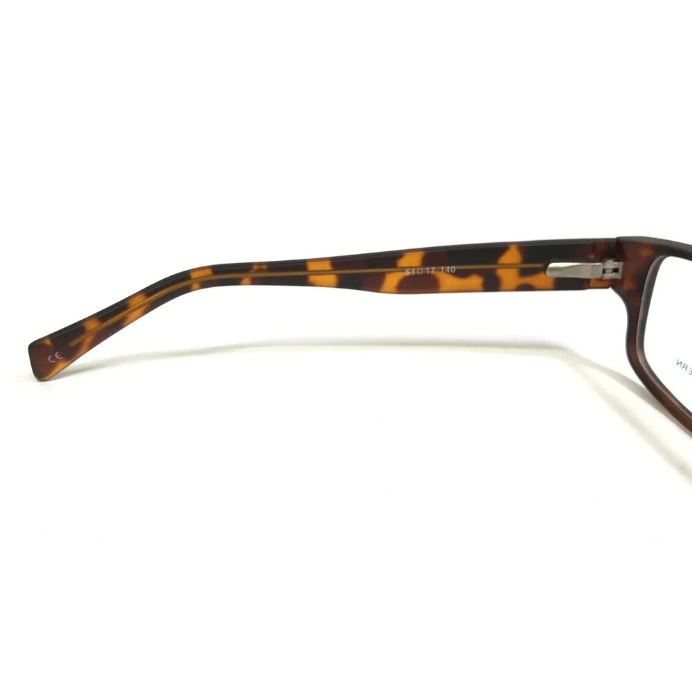 Modern demo lenses